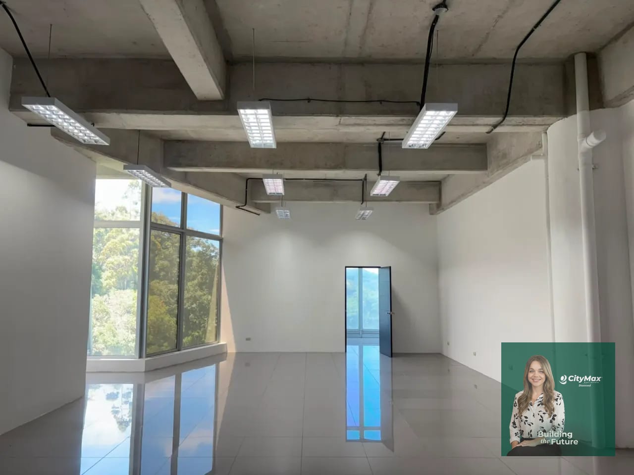 Hermosa oficina en renta — Oficina en Alquiler en Torre Tigo, Carretera a El Salvador, Guatemala, Ciudad — foto 7 de 11