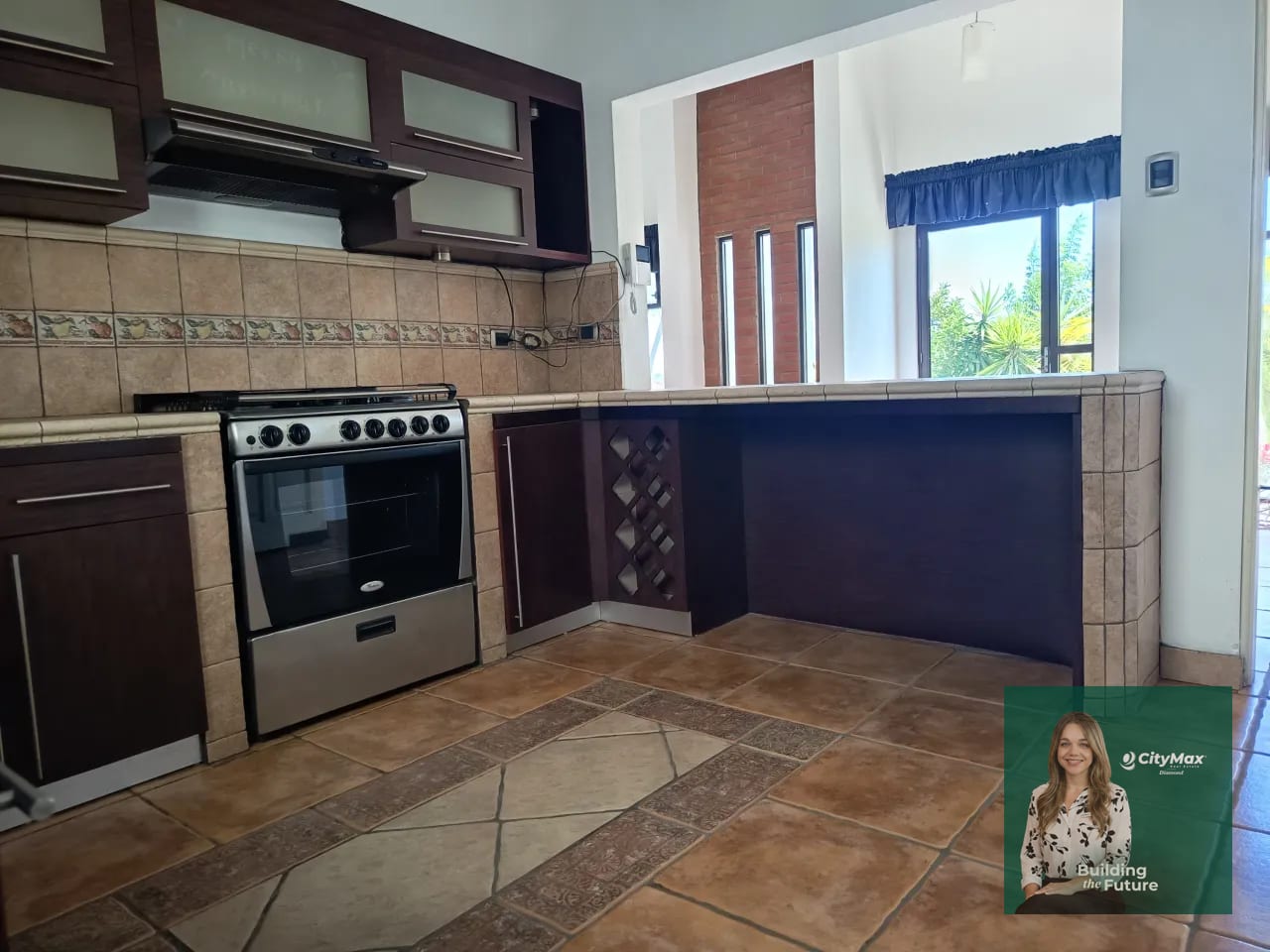 Casa en renta en San Cristóbal — Casa en Alquiler en Zona 8 Mixco, Guatemala, Ciudad — foto 3 de 11