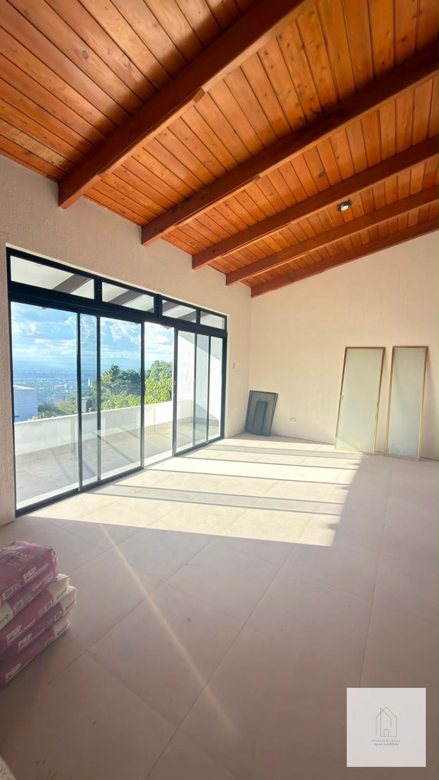 Casa en Renta Montebello II, CES — Casa en Alquiler en Montebello II, Carretera a El Salvador, Guatemala, Ciudad — foto 3 de 3