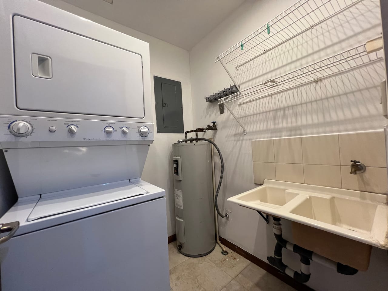 Venta apartamento 2 Dormitorios | Torre del Valle Zona 10 — Apartamento en Venta en Torre Del Valle, Zona 10, Guatemala, Ciudad — foto 5 de 13