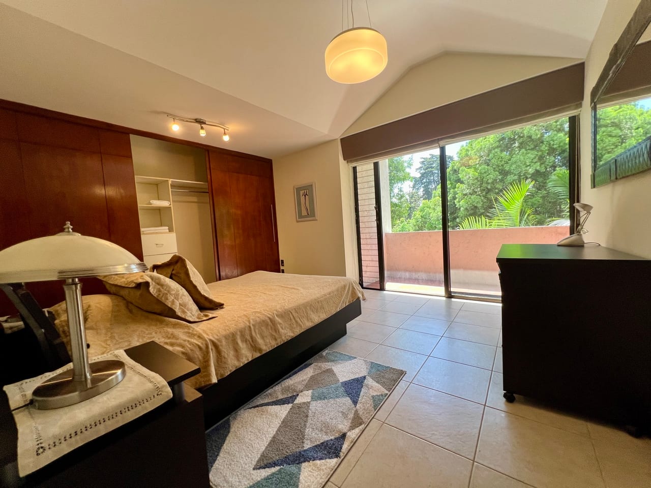 Venta amplio apartamento 3 Dormitorios | Edificio Bonaire Zona 14 — Apartamento en Venta en Bonaire, Zona 14, Guatemala, Ciudad — foto 10 de 16