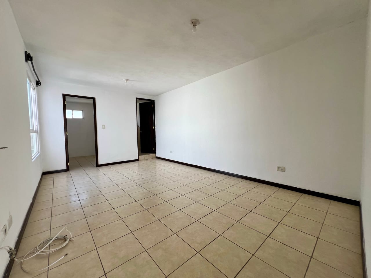 Venta amplia casa Km 30.5 Carr. El Salvador | Alamedas de Santo Domingo — Casa en Venta en Alamedas de Santo Domingo, Carretera a El Salvador, Guatemala, Ciudad — foto 12 de 17