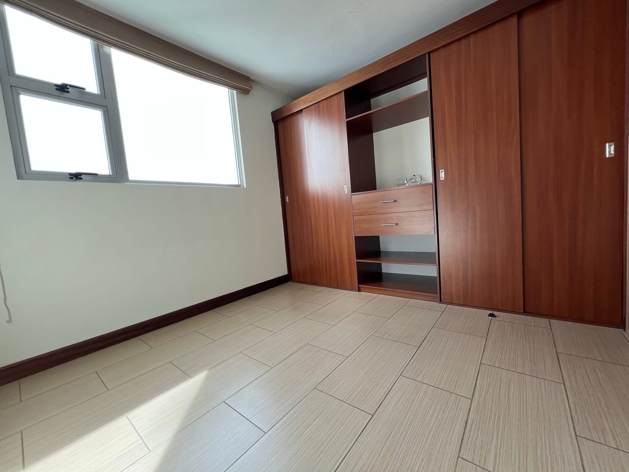 Alquiler apartamento 3 Dormitorios | Condado La Villa Zona 14 — Apartamento en Alquiler en Condado La Villa, Zona 14, Guatemala, Ciudad — foto 7 de 17