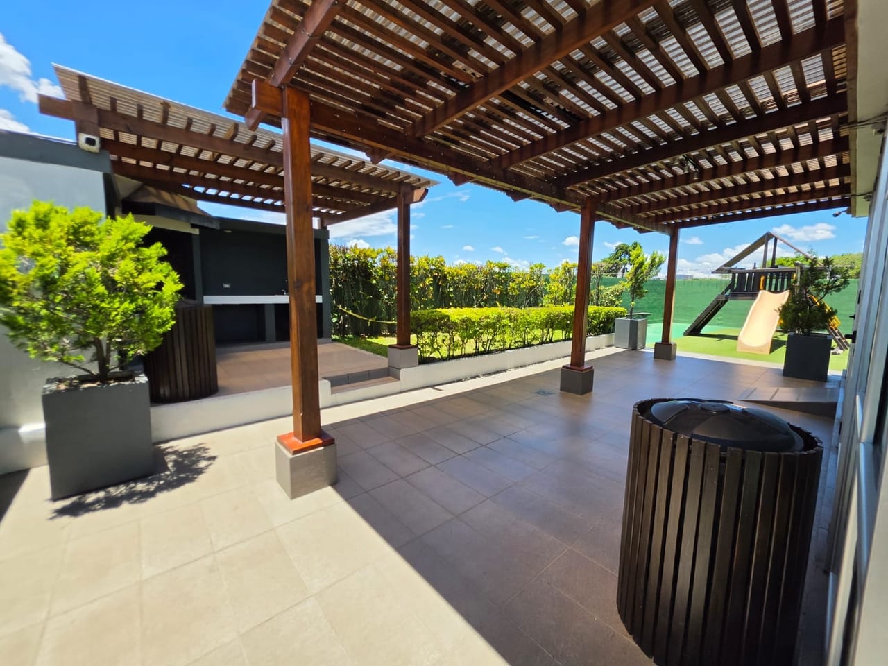Alquiler apartamento 3 Dormitorios | Condado La Villa Zona 14 — Apartamento en Alquiler en Condado La Villa, Zona 14, Guatemala, Ciudad — foto 15 de 17