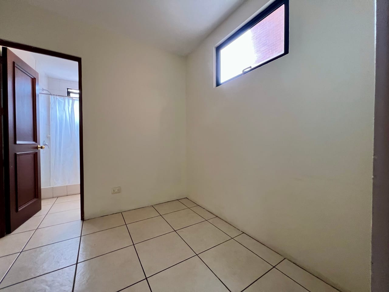 Alquiler amplio apartamento 3 Dormitorios | Altos de Santa Clara Z10 — Apartamento en Alquiler en Altos de Santa Clara, Zona 10, Guatemala, Ciudad — foto 8 de 17