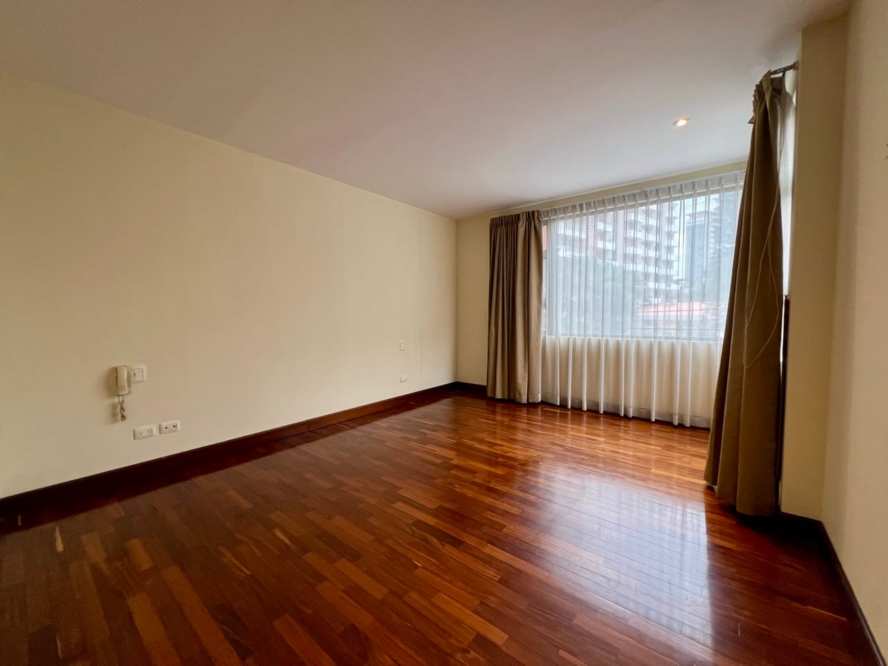 Alquiler amplio apartamento 3 Dormitorios | Altos de Santa Clara Z10 — Apartamento en Alquiler en Altos de Santa Clara, Zona 10, Guatemala, Ciudad — foto 14 de 17