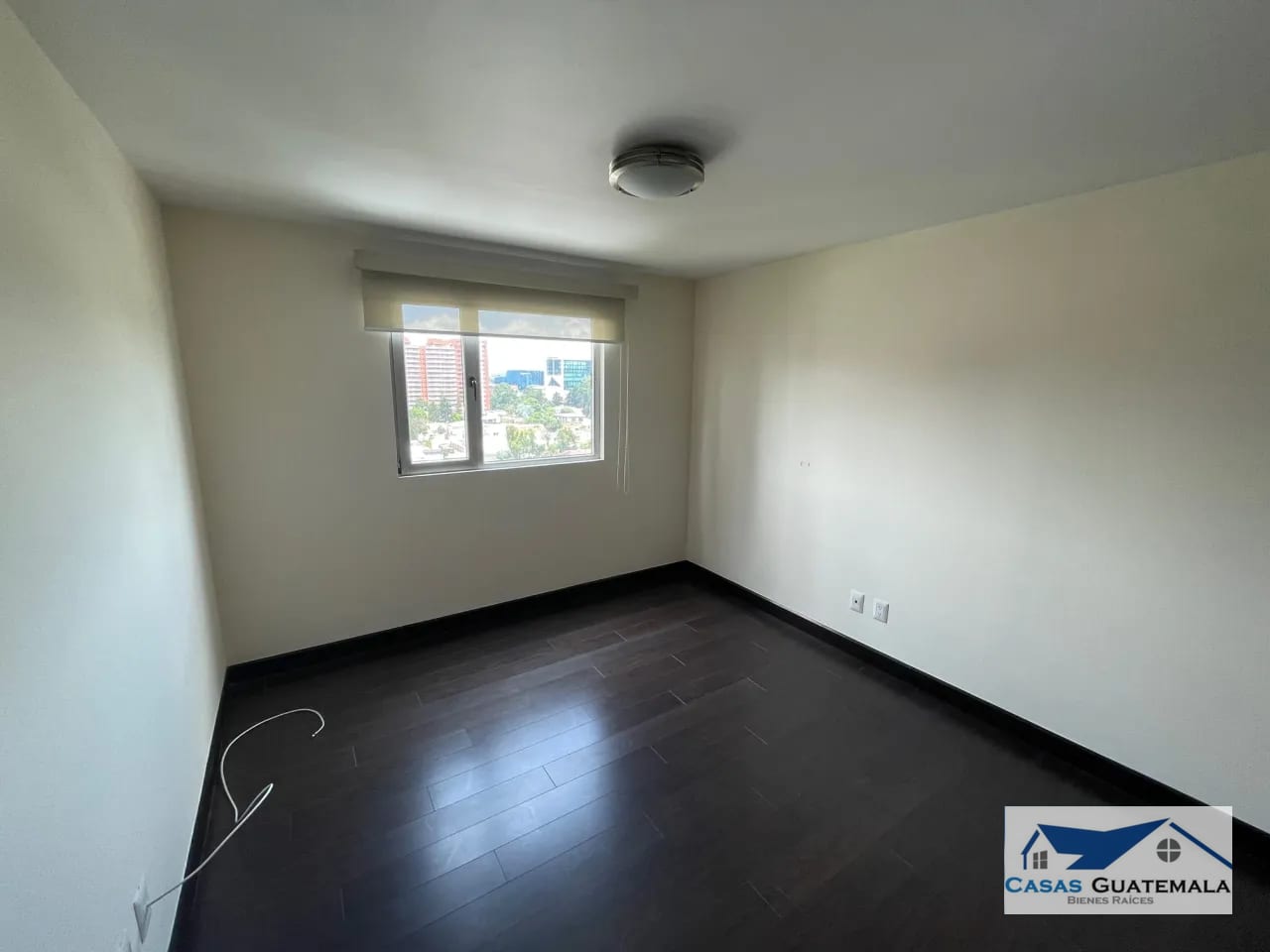 Rento apartamento de 3 dormitorios en Zona 14 CERCA DE EUROPLAZA — Apartamento en Alquiler en Zona 14, Guatemala, Ciudad — foto 9 de 13