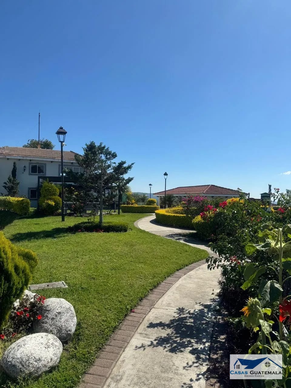 Casa en Venta Alamedas de Santo Domingo, Carretera a El Salvador — Casa en Venta en Alamedas de Santo Domingo, Carretera a El Salvador, Guatemala, Ciudad — foto 3 de 17
