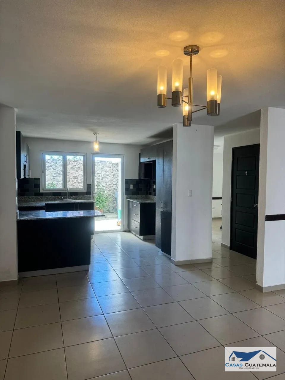 Casa en Venta Alamedas de Santo Domingo, Carretera a El Salvador — Casa en Venta en Alamedas de Santo Domingo, Carretera a El Salvador, Guatemala, Ciudad — foto 16 de 17