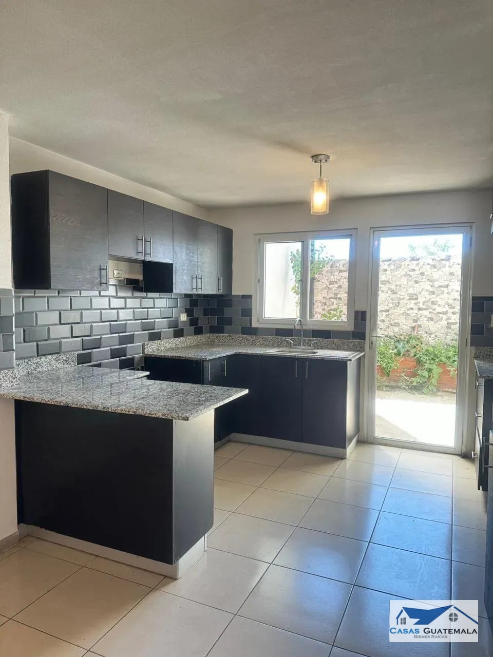 Casa en Venta Alamedas de Santo Domingo, Carretera a El Salvador — Casa en Venta en Alamedas de Santo Domingo, Carretera a El Salvador, Guatemala, Ciudad — foto 17 de 17
