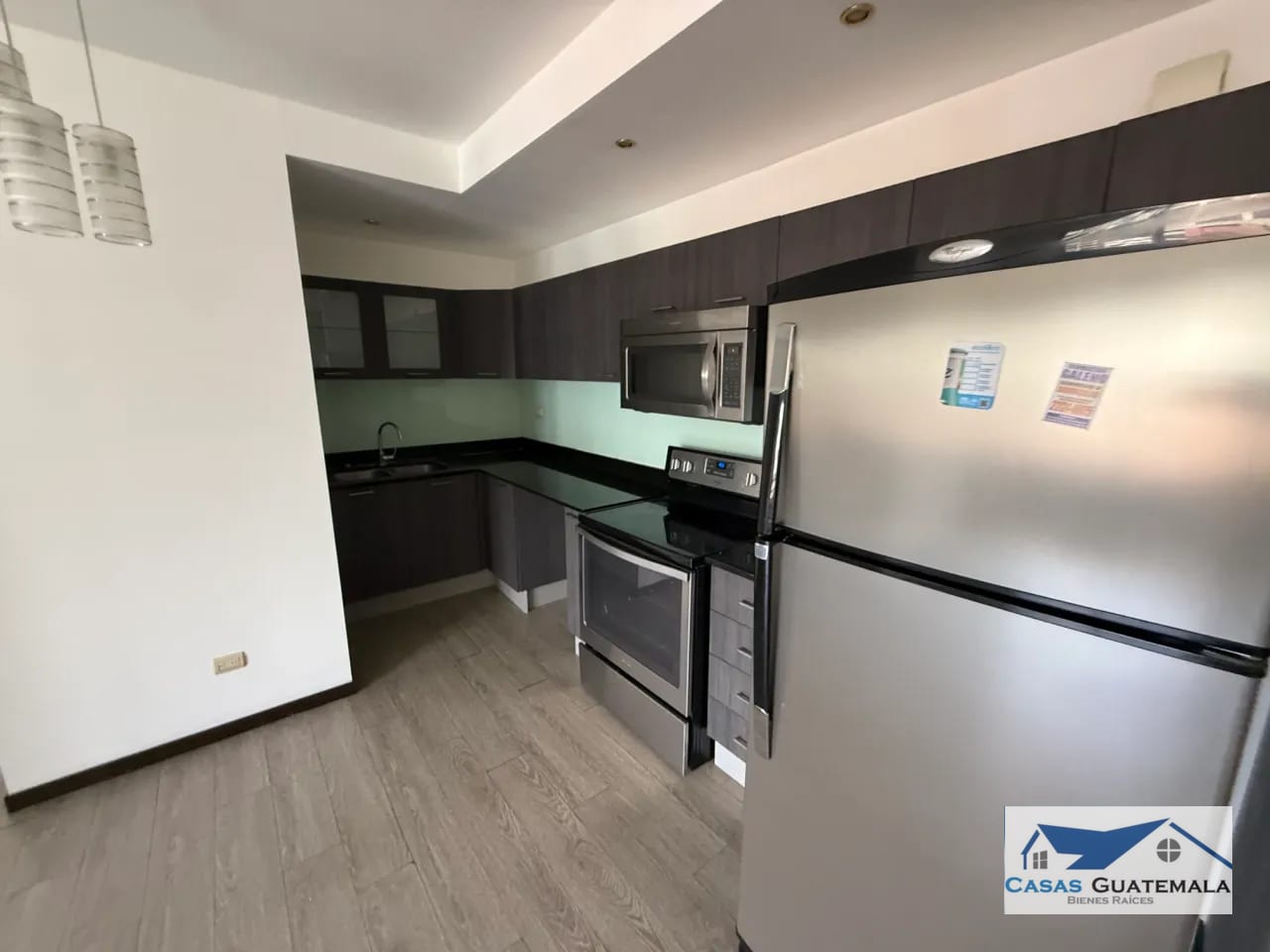Apartamento de 2 habitaciones en Renta Zona 10 — Apartamento en Alquiler en Neo Apartamentos, Zona 10, Guatemala, Ciudad — foto 2 de 11