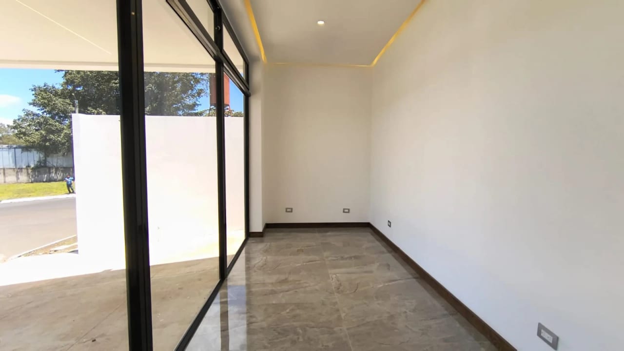 Casa Nueva Moderna en venta CAES Km 25 - Image 4