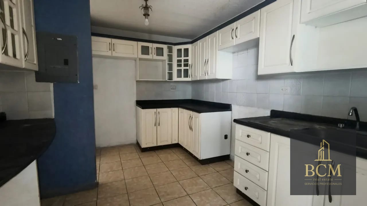 Casa en Venta San Lucas Sacatepequez — Casa en Venta en San Lucas Sacatepéquez, Sacatepéquez — foto 2 de 12