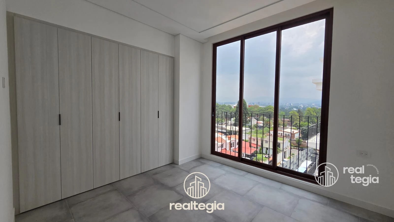 APARTAMENTO EN ANTARES DE CAYALÁ ZONA 16A — Apartamento en Alquiler en Acantos de Cayalá, Zona 16, Guatemala, Ciudad — foto 8 de 8