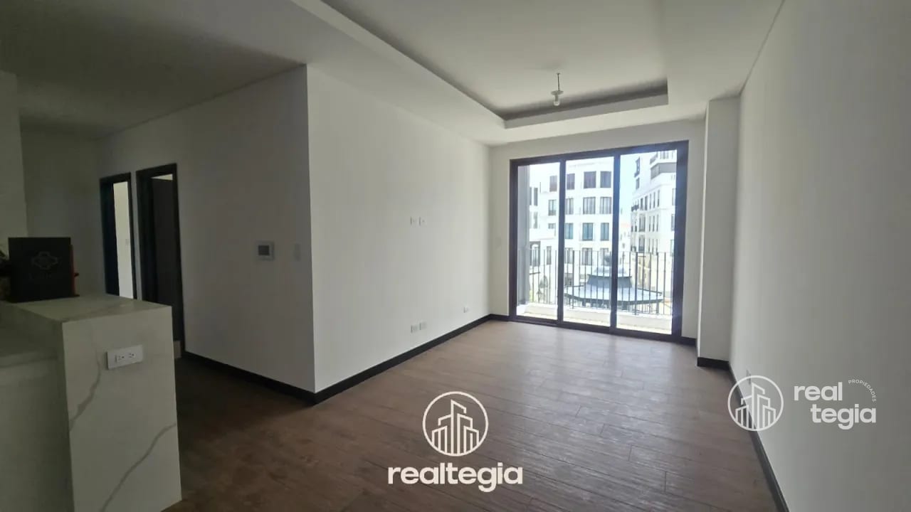 APARTAMENTO LIRIOS DE CAYALÁ ZONA 16 — Apartamento en Alquiler en Zona 16, Guatemala, Ciudad — foto 8 de 9