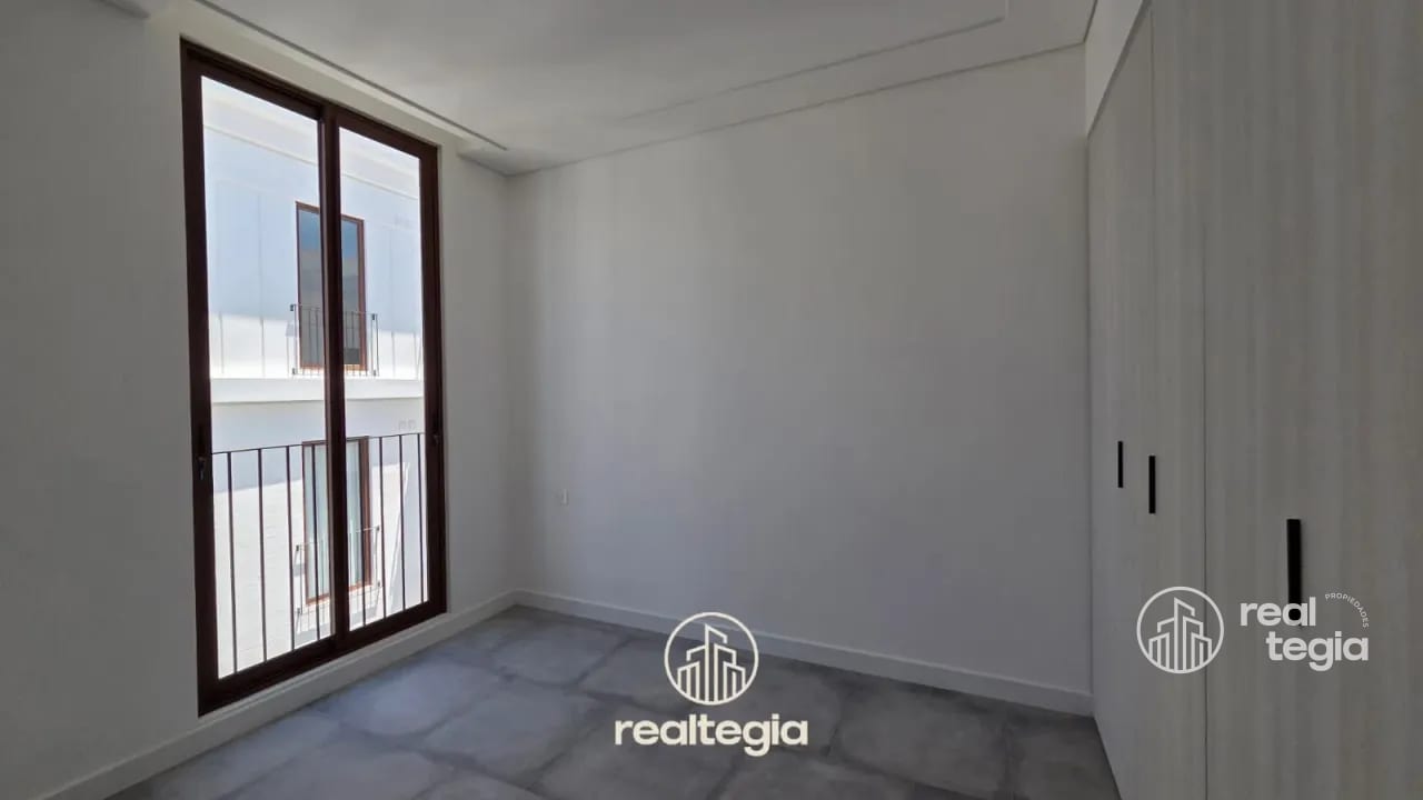 APARTAMENTO ANTARES DE CAYALÁ ZONA 16 — Apartamento en Venta en Zona 16, Guatemala, Ciudad — foto 5 de 9