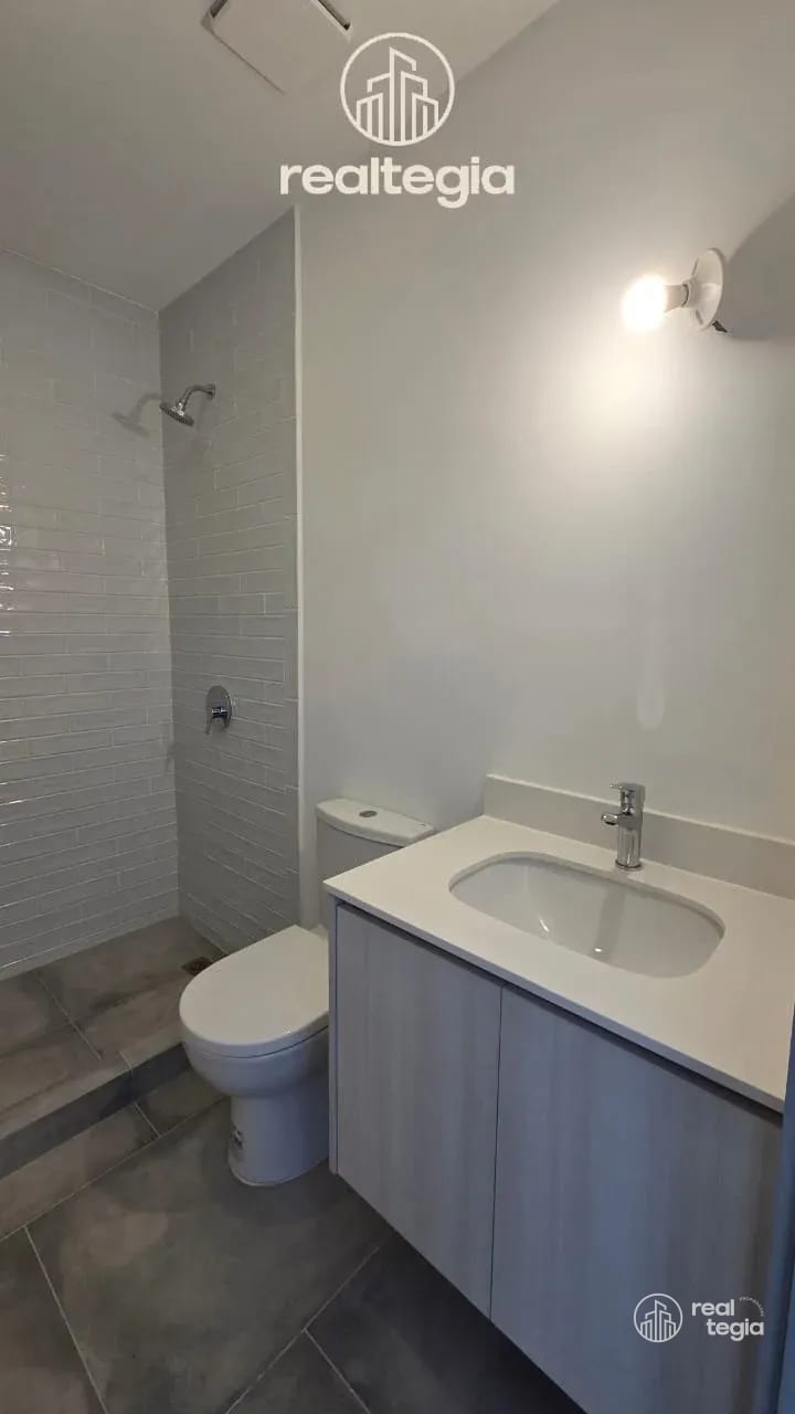 APARTAMENTO EN ANTARES DE CAYALÁ ZONA 16 — Apartamento en Venta en Zona 16, Guatemala, Ciudad — foto 4 de 8