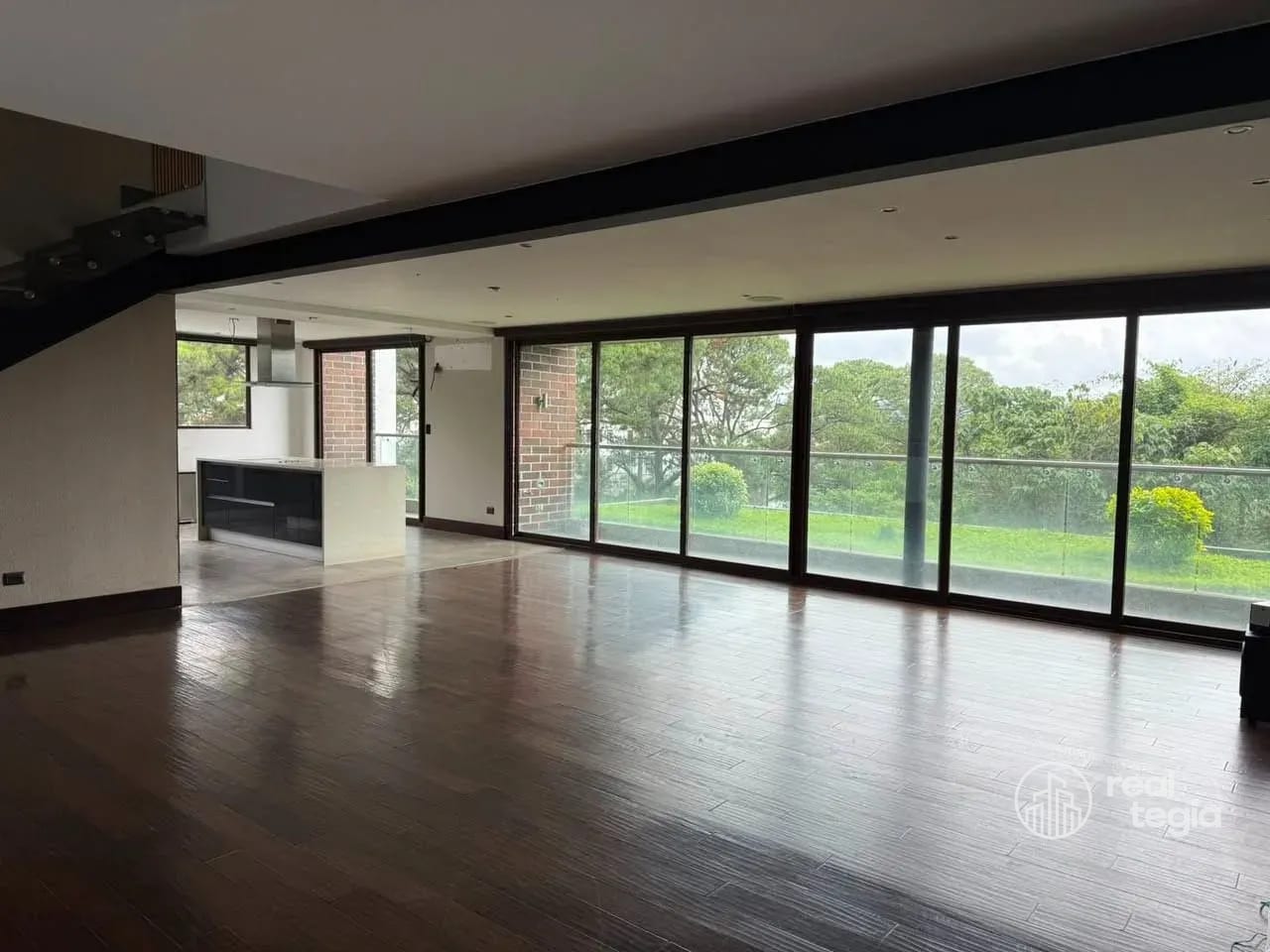 APARTAMENTO VIU CAYALÁ ZONA 16 — Apartamento en Alquiler en Zona 16, Guatemala, Ciudad — foto 3 de 9
