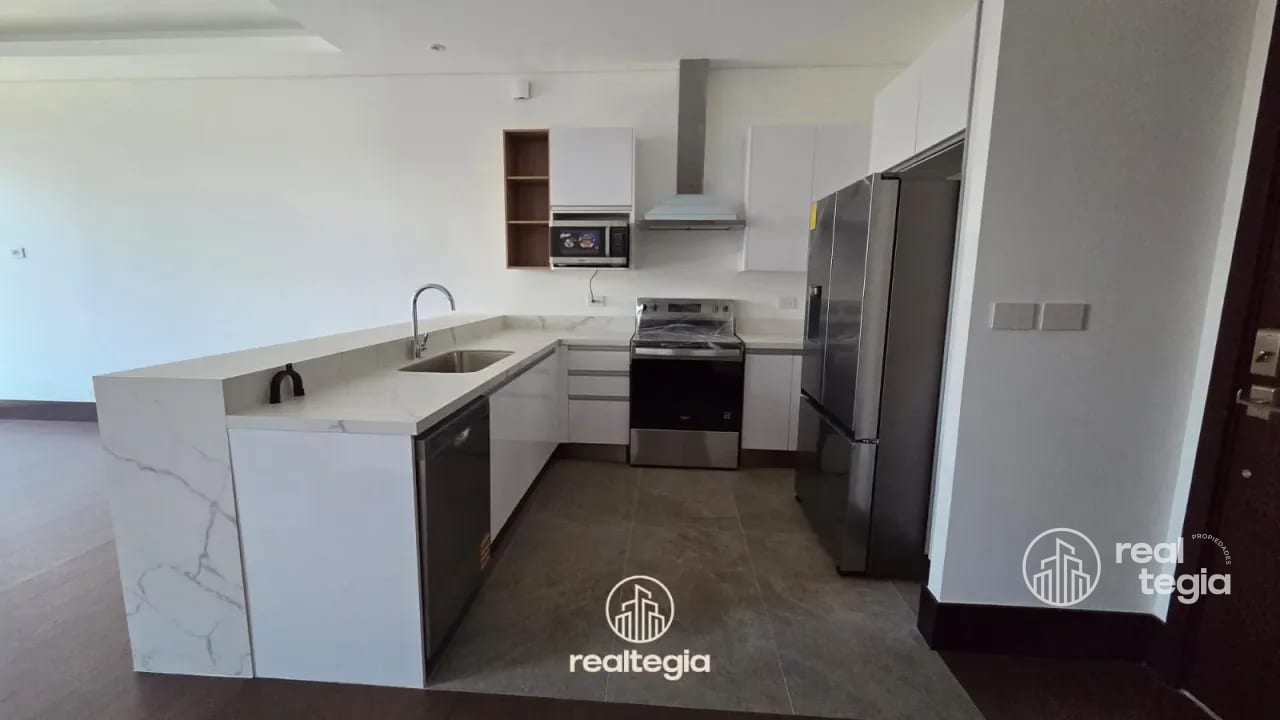 PENTHOUSE NOGALES DE CAYALÁ ZONA 16 — Apartamento en Alquiler en Zona 16, Guatemala, Ciudad — foto 2 de 16
