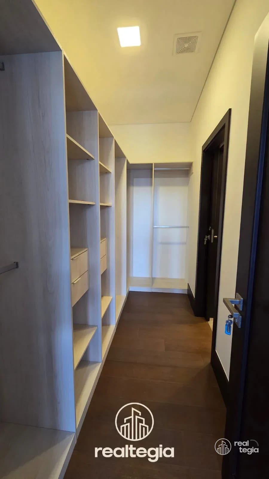 PENTHOUSE NOGALES DE CAYALÁ ZONA 16 — Apartamento en Alquiler en Zona 16, Guatemala, Ciudad — foto 13 de 16