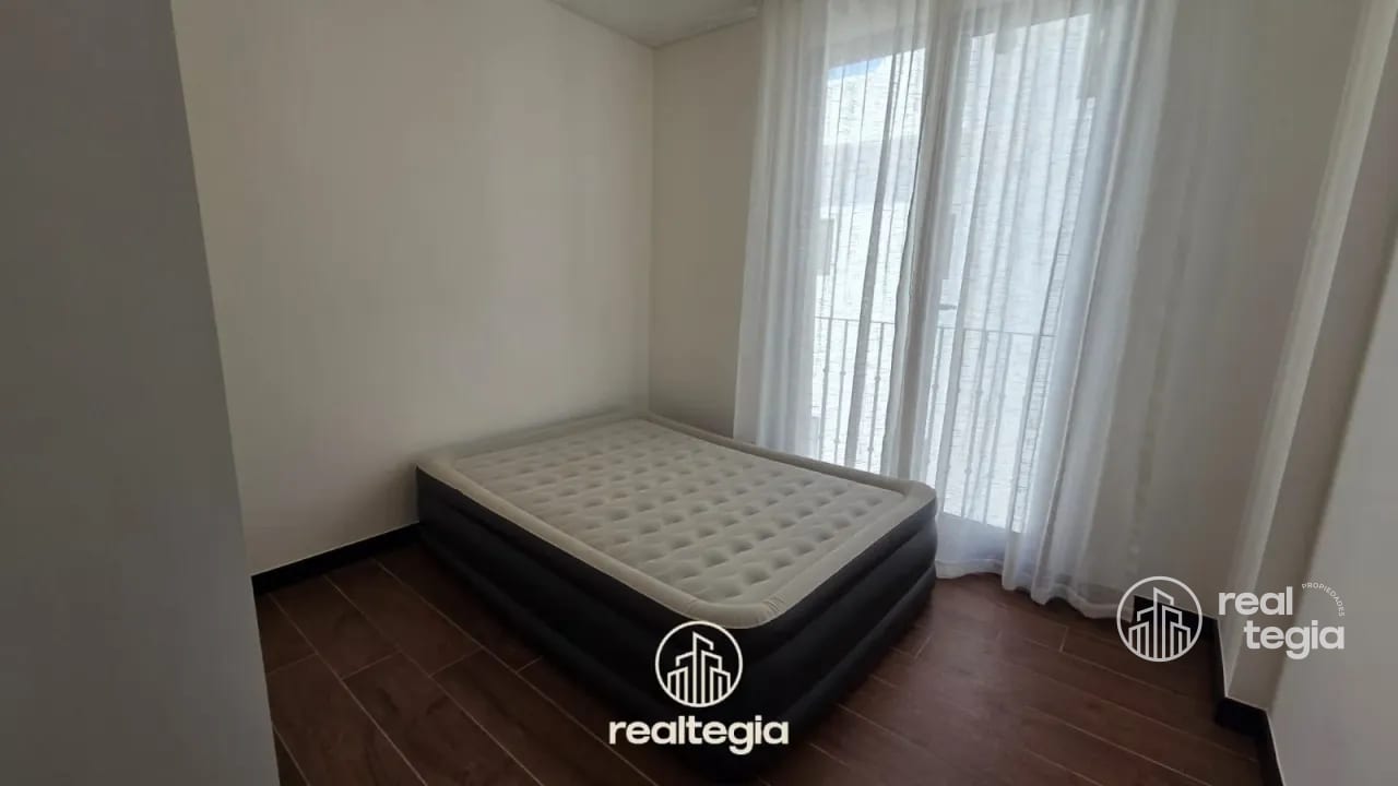 Apartamento en Lirios de Cayalá Zona 16 — Apartamento en Alquiler en Ciudad Cayalá, Zona 16, Guatemala, Ciudad — foto 7 de 11