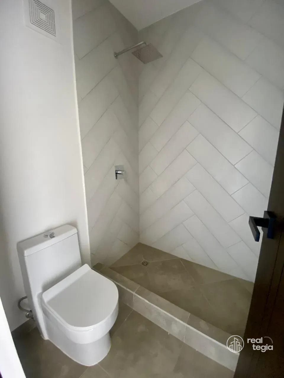 Casa en Laureles de San Isidro Zona 16 — Casa en Venta en San Isidro, Zona 16, Guatemala, Ciudad — foto 16 de 17