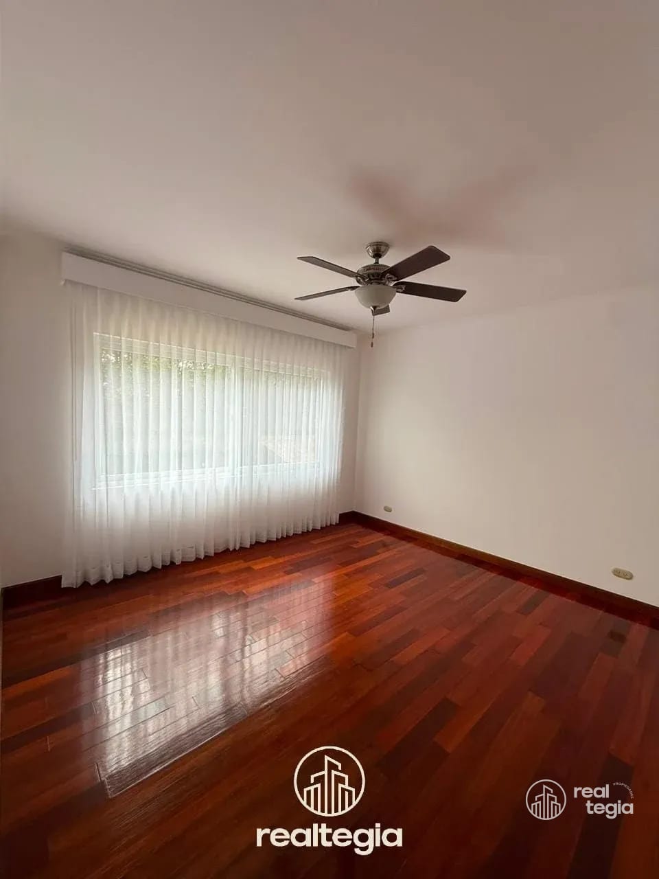 Casa en Portal de Cayala Zona 16 — Casa en Alquiler en Encinos de Cayala, Zona 16, Guatemala, Ciudad — foto 4 de 15