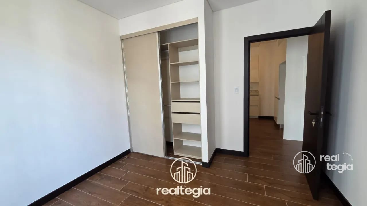 Apartamento en Lirios de Cayala — Apartamento en Alquiler en Ciudad Cayalá, Zona 16, Guatemala, Ciudad — foto 7 de 13