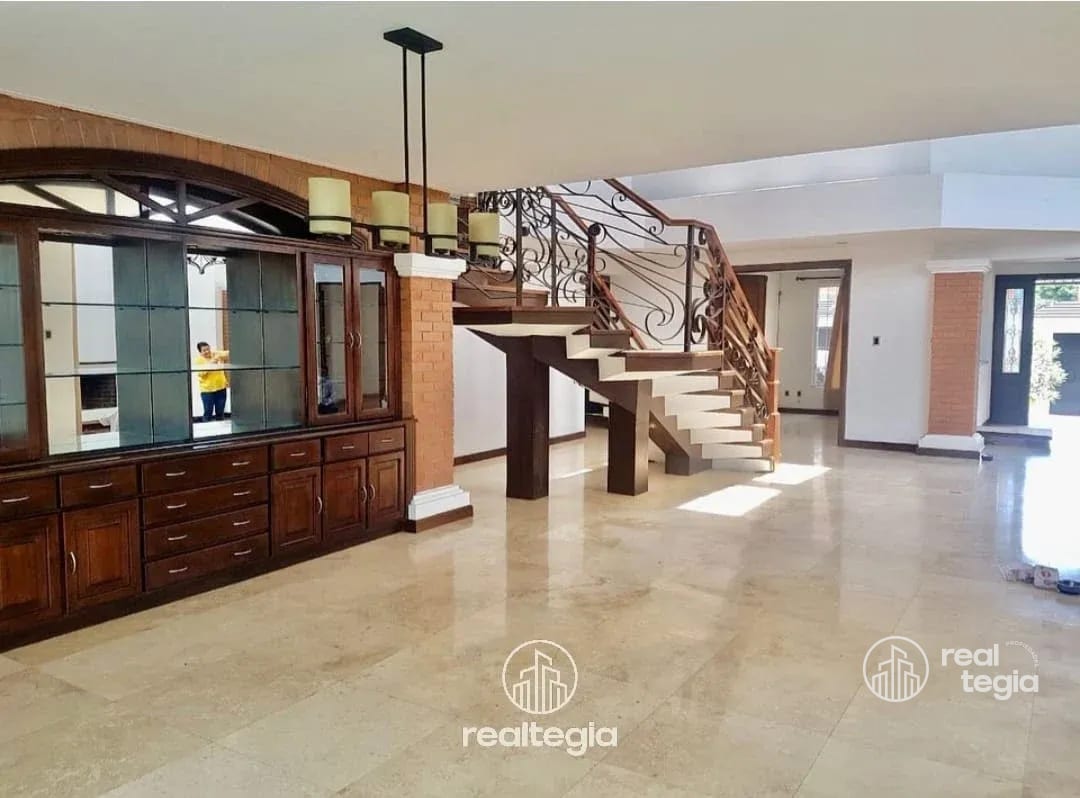 La Montaña Zona 16 — Casa en Venta en La Montaña, Zona 16, Guatemala, Ciudad — foto 2 de 17