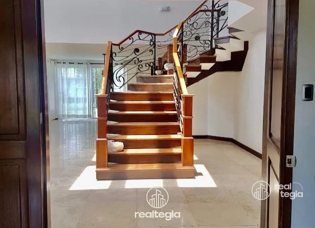 La Montaña Zona 16 — Casa en Venta en La Montaña, Zona 16, Guatemala, Ciudad — foto 3 de 17