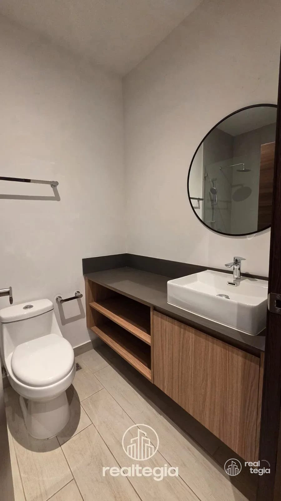 Apartamento en Spazio Zona 15 — Apartamento en Alquiler en Spazio, Zona 15, Guatemala, Ciudad — foto 7 de 10