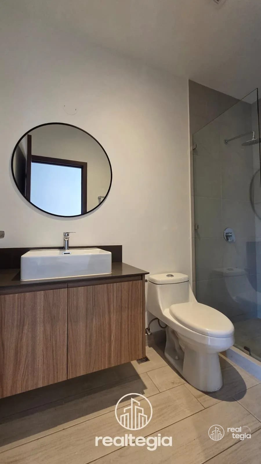 Apartamento en Spazio Zona 15 — Apartamento en Alquiler en Spazio, Zona 15, Guatemala, Ciudad — foto 8 de 10