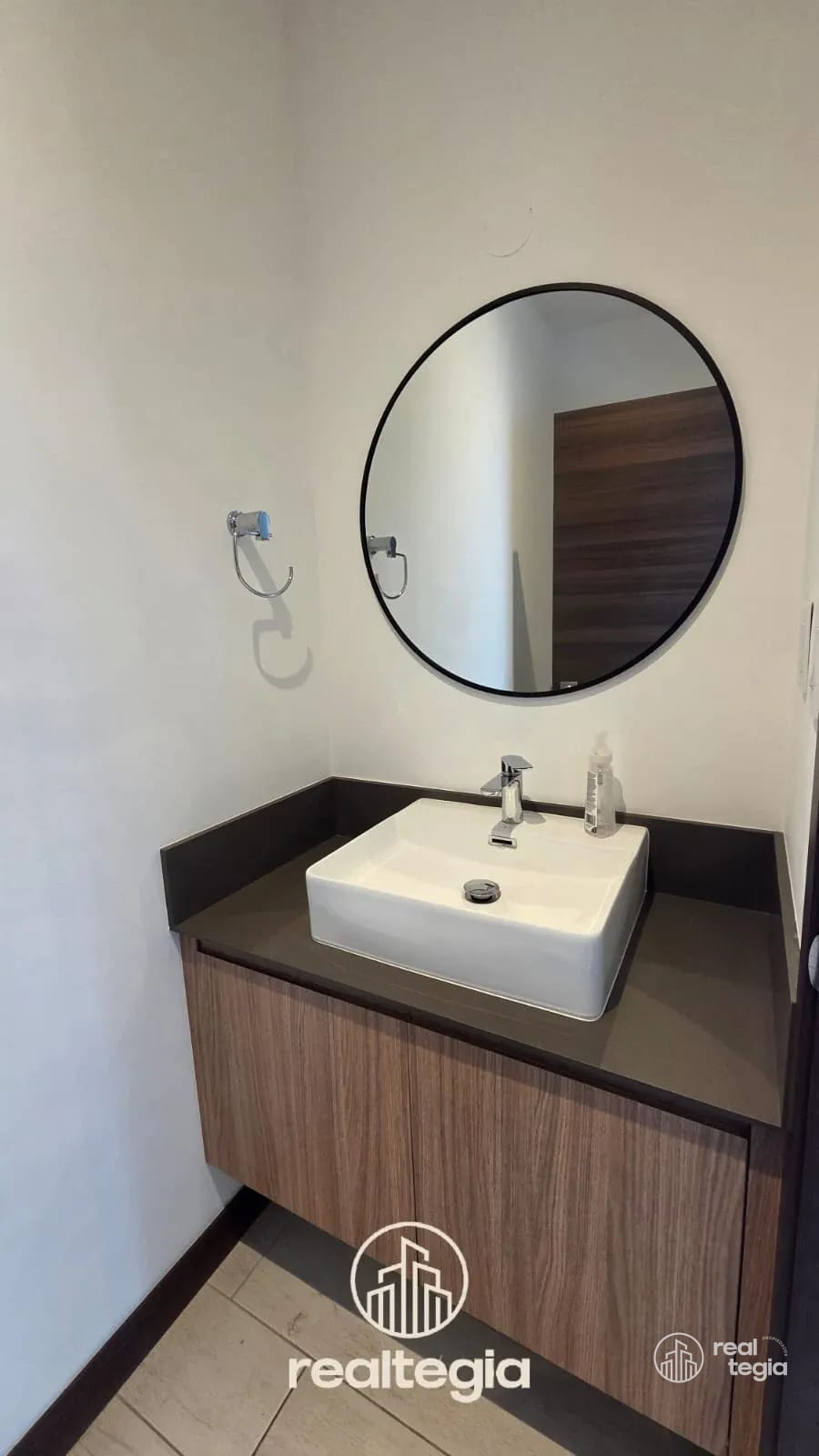 Apartamento en Spazio Zona 15 — Apartamento en Alquiler en Spazio, Zona 15, Guatemala, Ciudad — foto 9 de 10