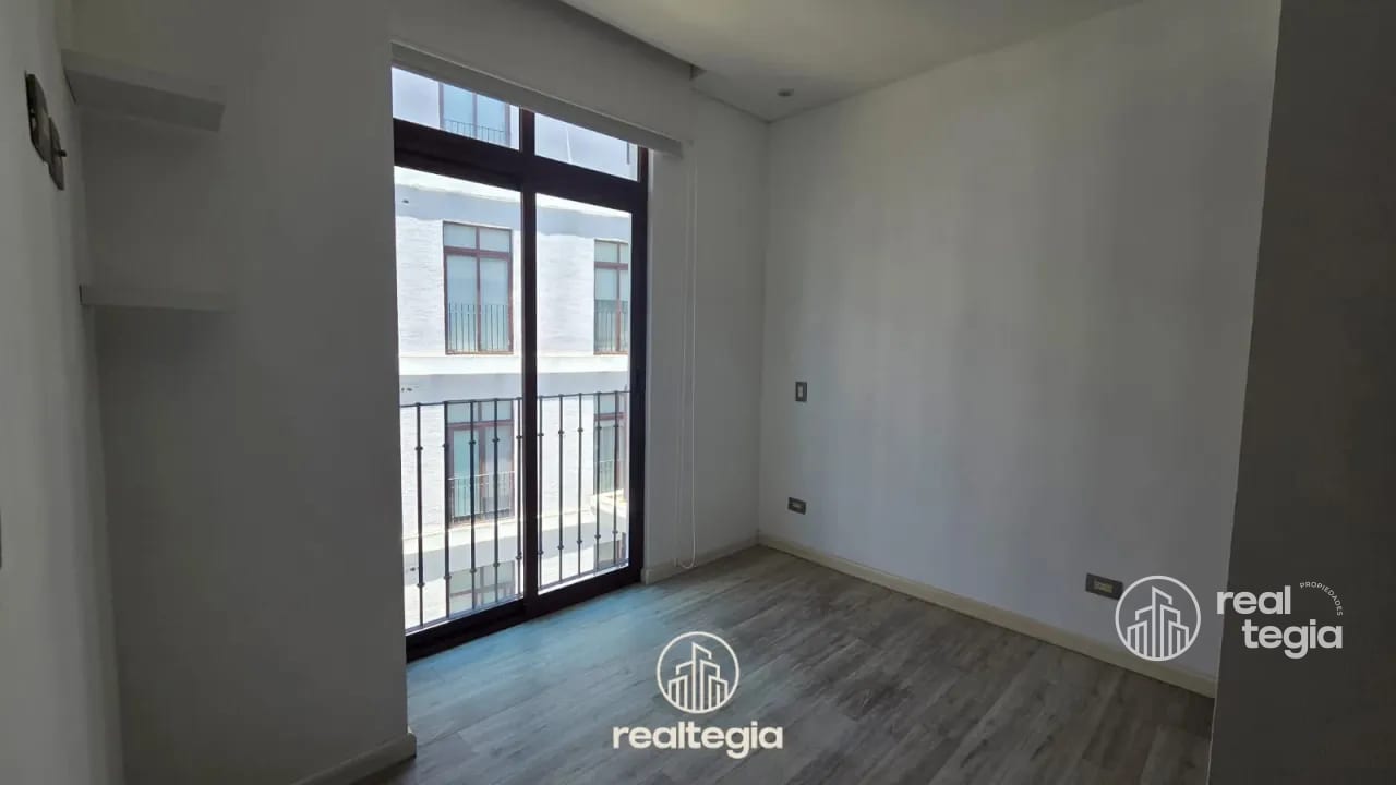 Apartamento Lirios de Cayalá Zona 16 — Apartamento en Alquiler en Zona 16, Guatemala, Ciudad — foto 3 de 9