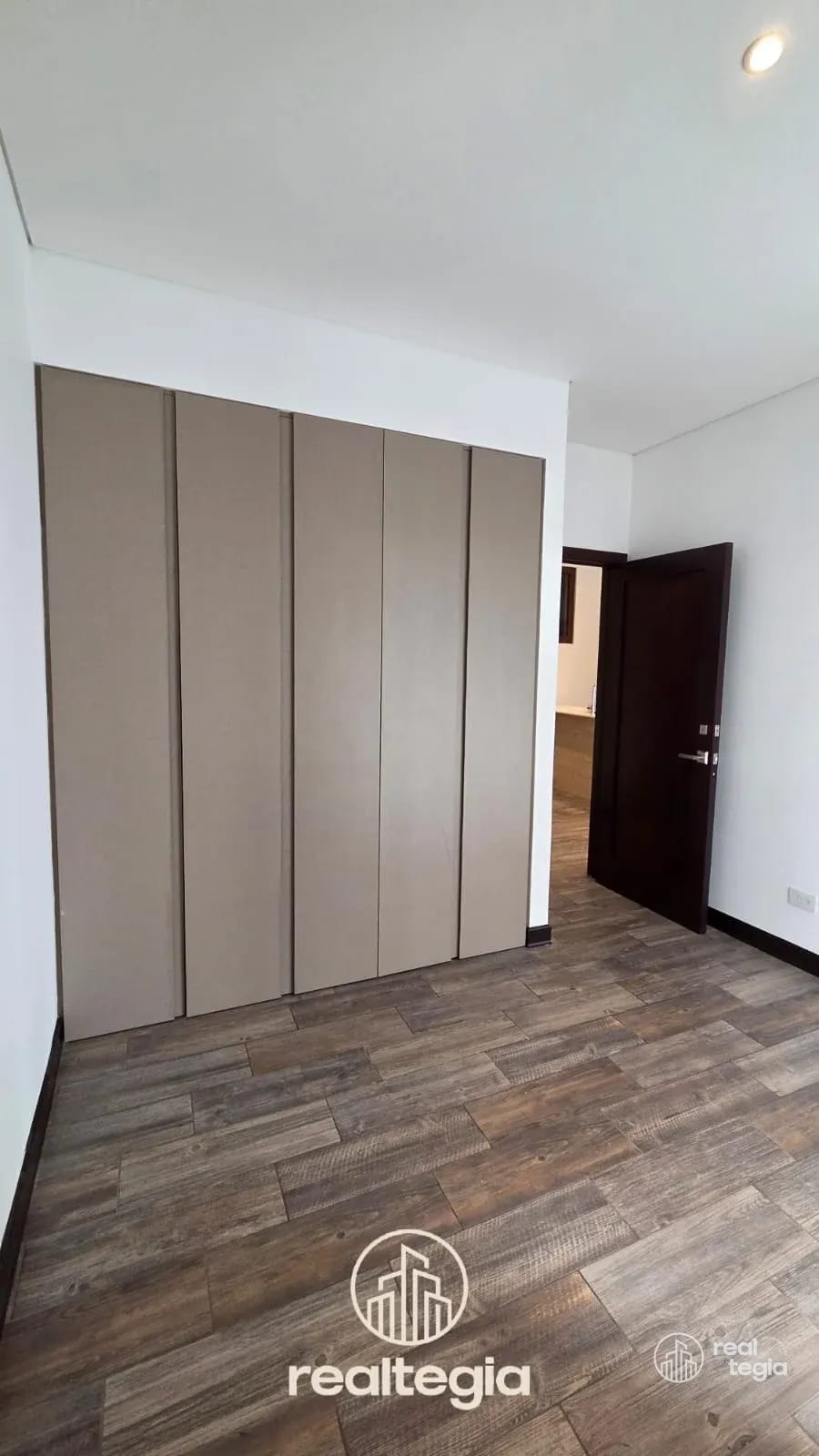🌿 Apartamento en renta | Lirios de Cayalá — Apartamento en Alquiler en Ciudad Cayalá, Zona 16, Guatemala, Ciudad — foto 9 de 14