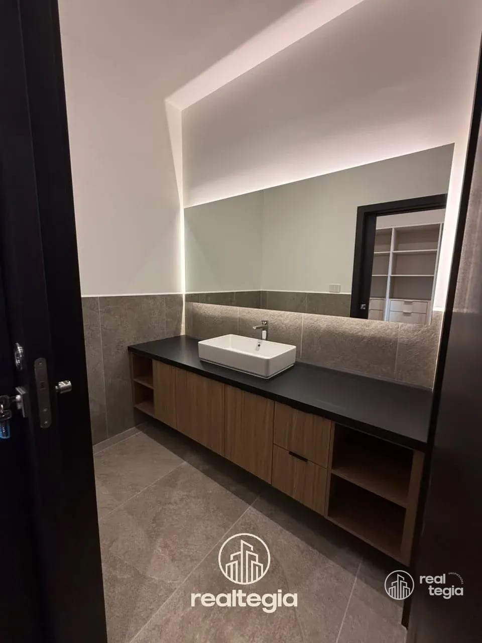 🏡 Apartamento en renta | Nogales de Cayalá — Apartamento en Alquiler en Nogales de Cayalá, Zona 16, Guatemala, Ciudad — foto 13 de 17
