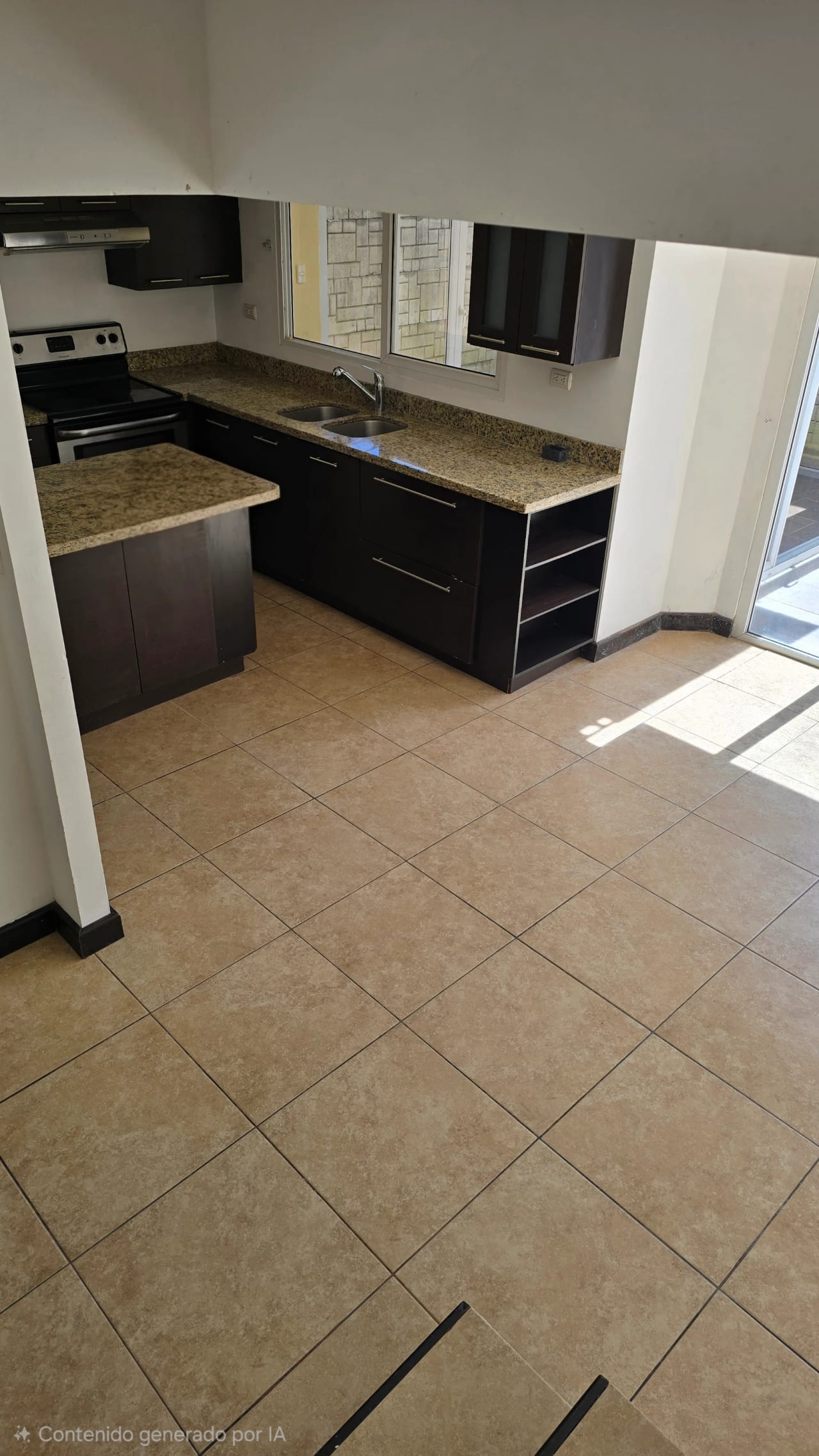 Casa en venta en Km 9.5 a San José Pinula — Casa en Venta en Carretera a El Salvador, Guatemala, Ciudad — foto 3 de 11