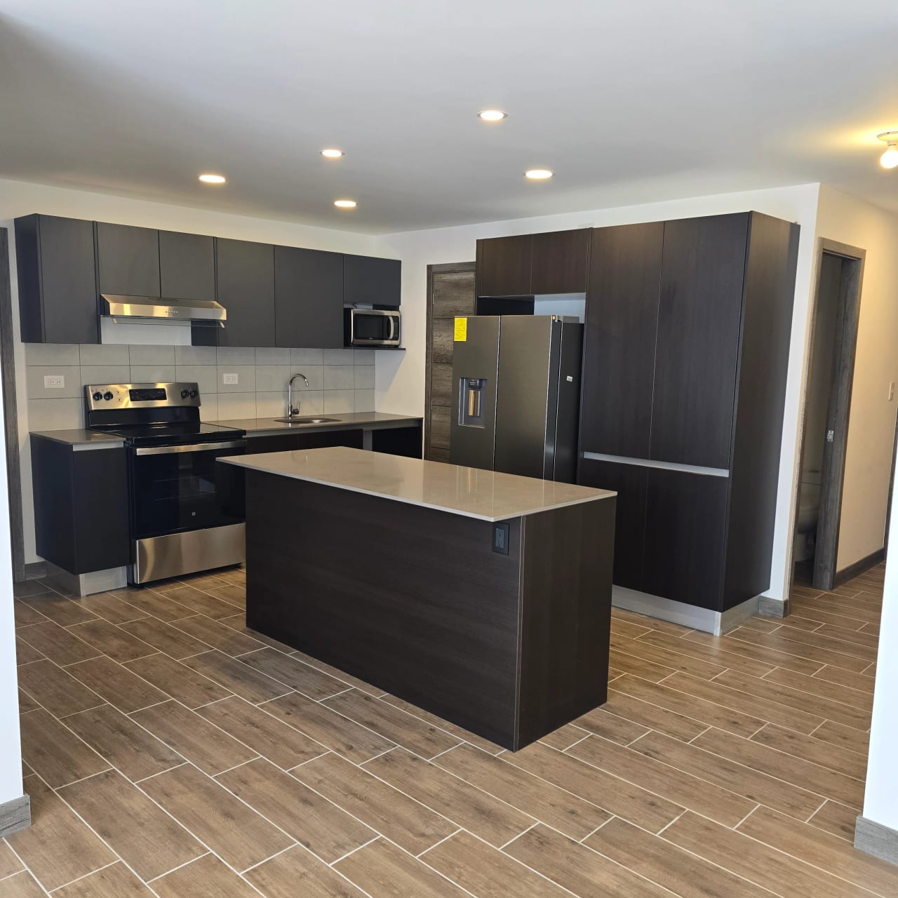 En zona 15 apartamento para estrenar en nivel alto — Apartamento en Alquiler en Kiintea, Zona 15, Guatemala, Ciudad — foto 1 de 13