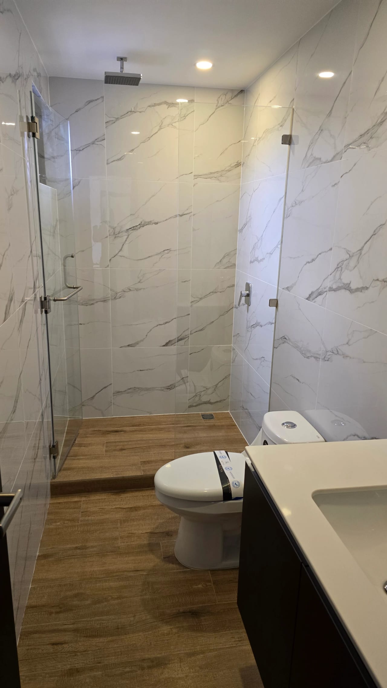 Estrene amplio y elegante apartamento en nivel alto! — Apartamento en Alquiler en Alena, Zona 15, Guatemala, Ciudad — foto 8 de 8