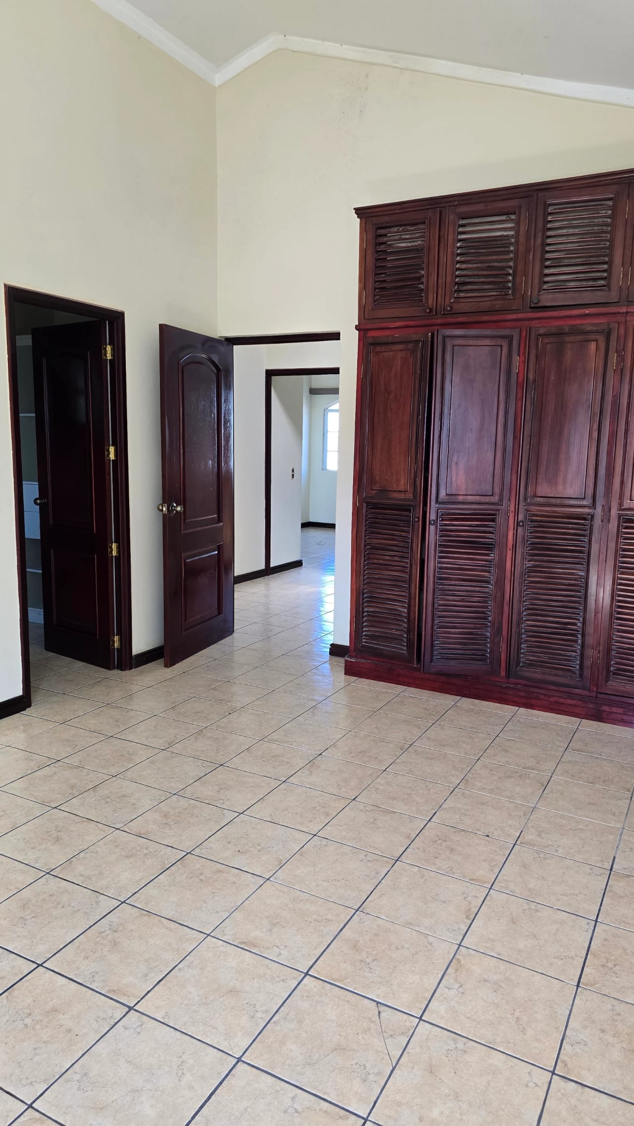 Alquiler de preciosa casa en Santa Anita, Carretera a San José Pinula — Casa en Alquiler en km 16-20, Carretera a El Salvador, Guatemala, Ciudad — foto 10 de 12