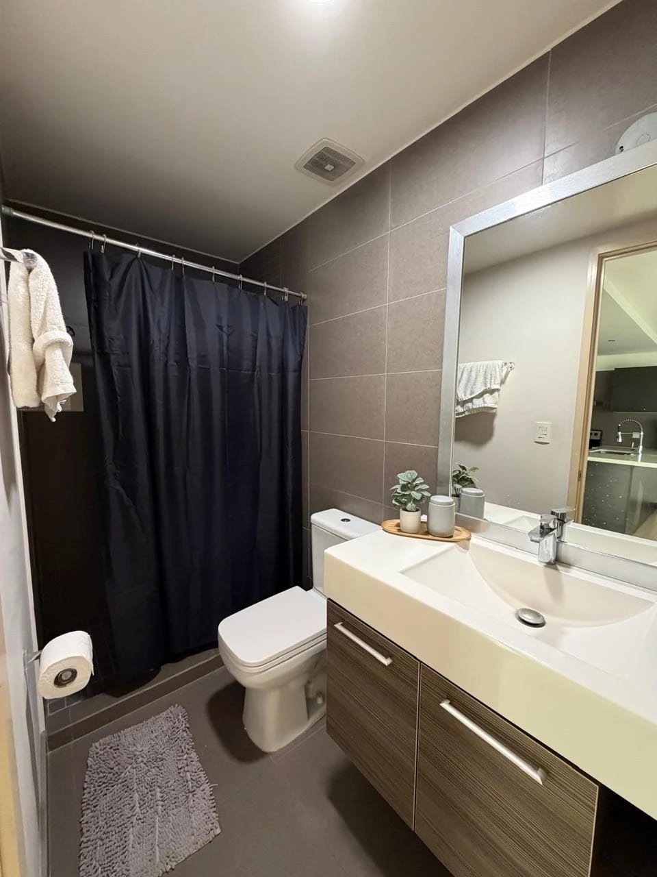 Precio apartamento amueblado en penthouse de zona 10, sector Zona Prad — Apartamento en Alquiler en Veinti4, Zona 10, Guatemala, Ciudad — foto 8 de 8