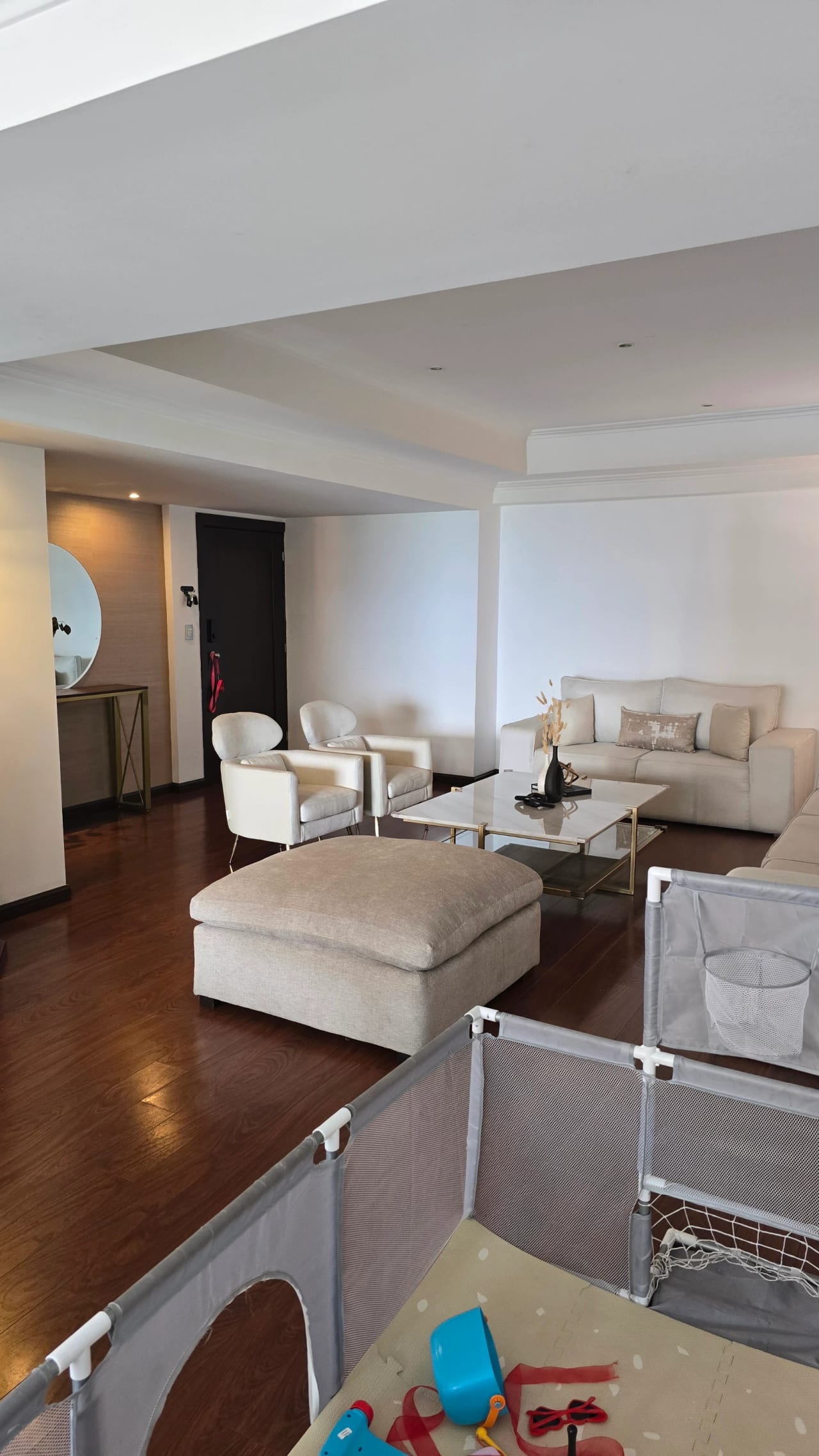 Amplio apartamento en alquiler en zona 14 ! — Apartamento en Alquiler en Dalí, Zona 14, Guatemala, Ciudad — foto 17 de 17