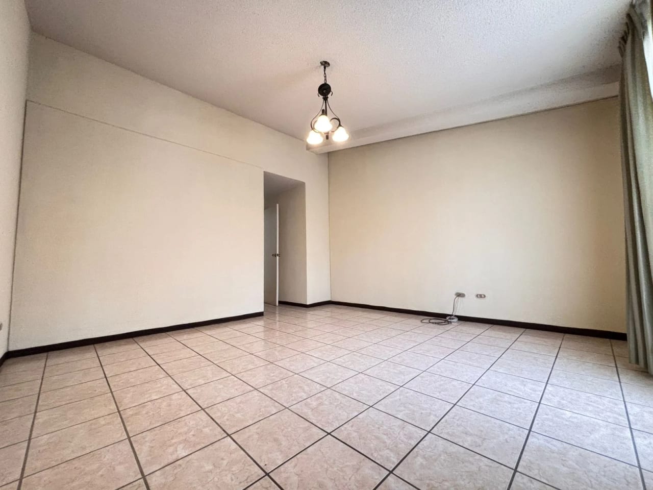 Casa en Venta Km.19.5 a San José Pinula cod.CC36535 — Casa en Venta en Carretera a El Salvador, Guatemala, Ciudad — foto 4 de 7