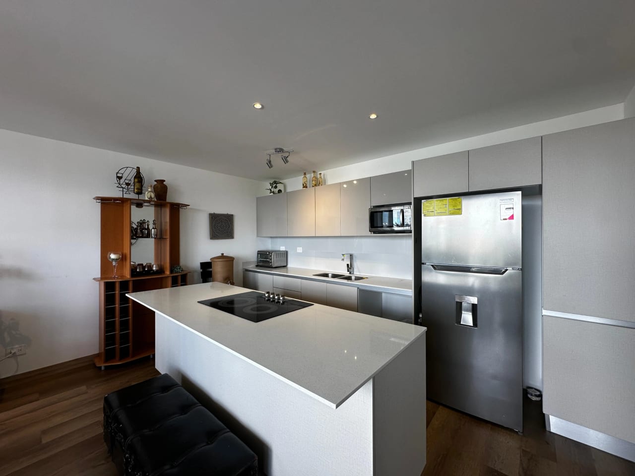 Apartamento en Venta Zona 15 cod.CA36536 — Apartamento en Venta en Zona 15, Guatemala, Ciudad — foto 1 de 8