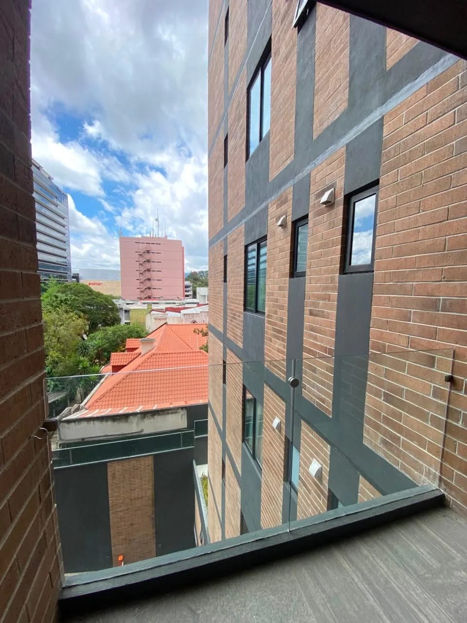 Apartamento en Renta Zona 10 cod.CA36636 — Apartamento en Alquiler en Zona 10, Guatemala, Ciudad — foto 11 de 14