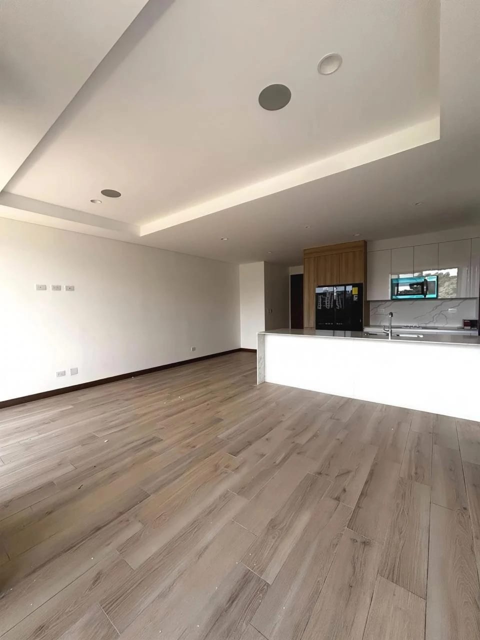 Apartamento en Renta Zona 10 cod.CA36782 — Apartamento en Alquiler en Zona 10, Guatemala, Ciudad — foto 1 de 8