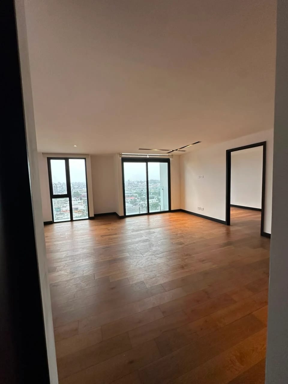 Apartamento en Renta Zona 11 cod.CA36797 — Apartamento en Alquiler en Zona 11, Guatemala, Ciudad — foto 2 de 12