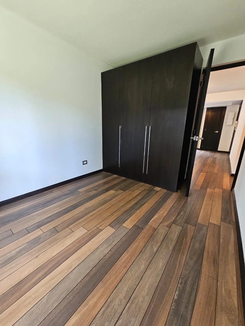 Apartamento con Jardin en Renta Zona 15 cod. CA36823 — Apartamento en Alquiler en Zona 15, Guatemala, Ciudad — foto 6 de 15