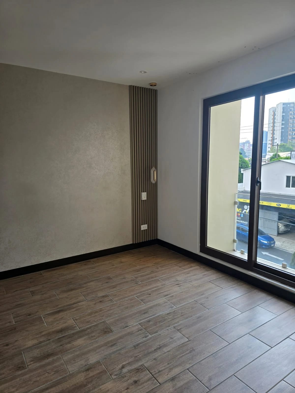 Apartamento en Renta Zona 10 COD. CA36861 — Apartamento en Alquiler en Zona 10, Guatemala, Ciudad — foto 1 de 8