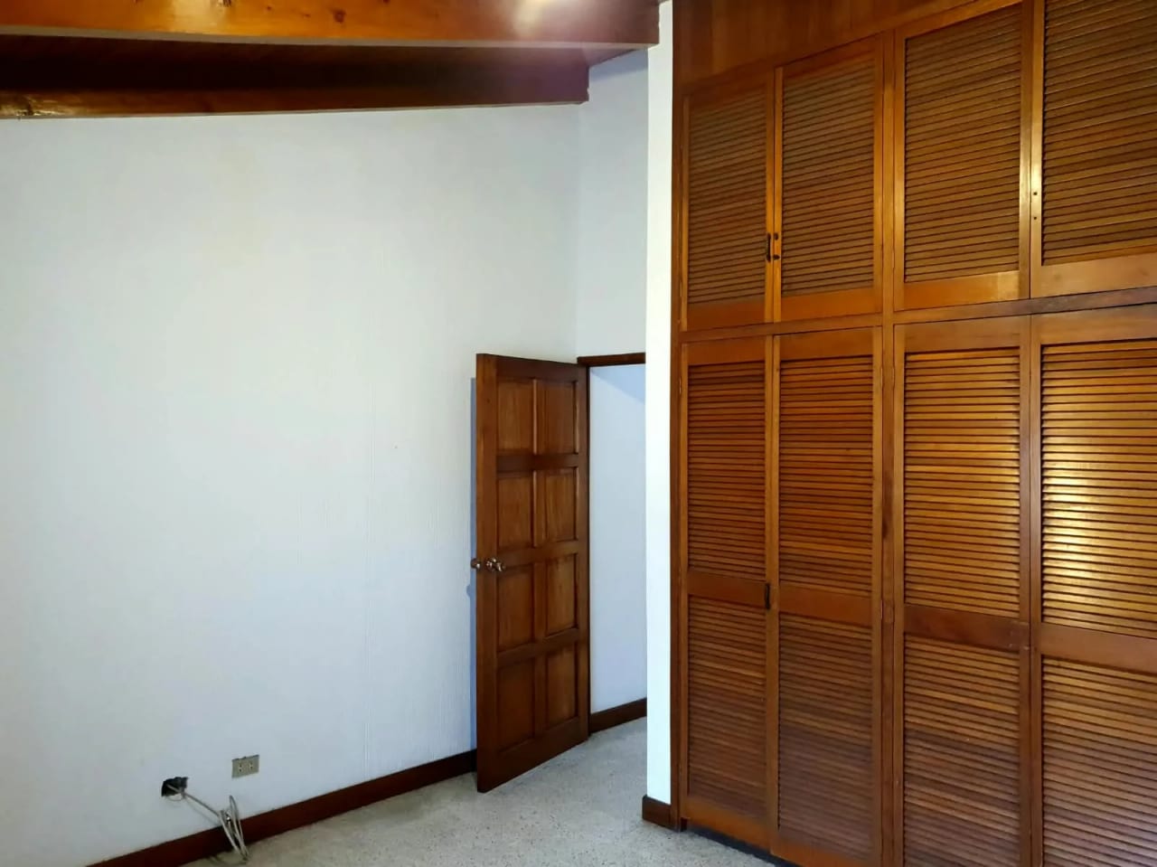Casa en Renta Zona 11 codigo. CC36878 — Casa en Alquiler en Zona 11, Guatemala, Ciudad — foto 6 de 17